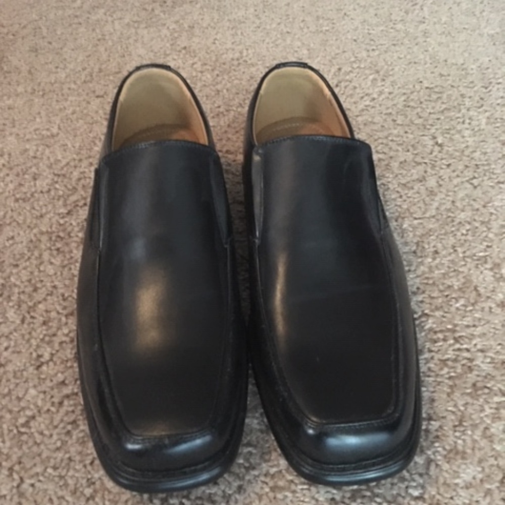 Black Slip-on Shoes